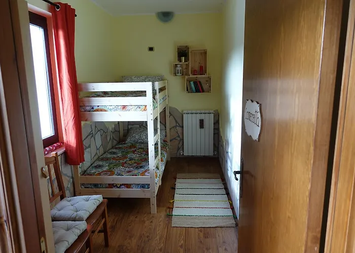 Lupus Domum * Pretoro